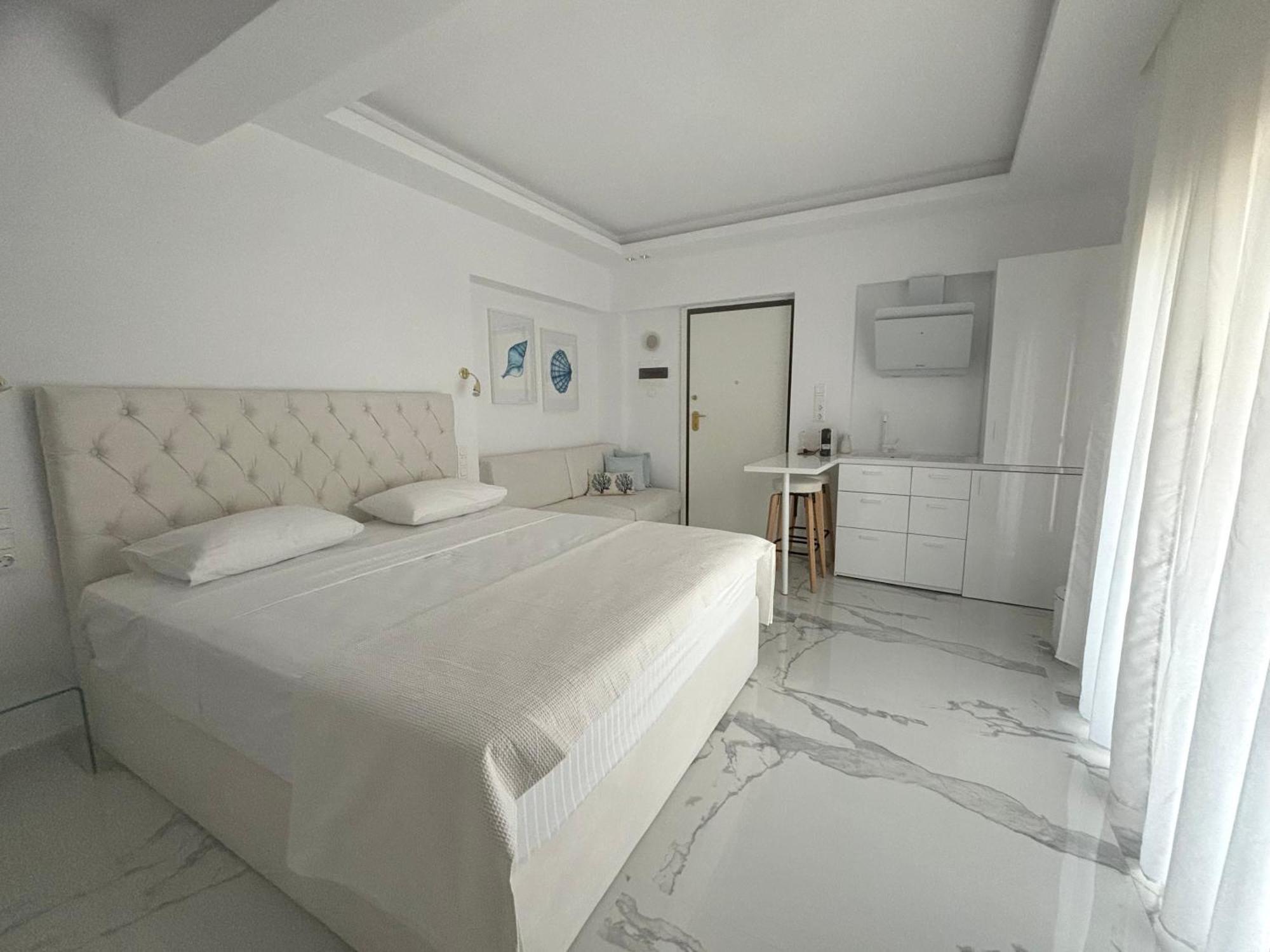 Eterna Mare Apartment นิกิติ ภายนอก รูปภาพ